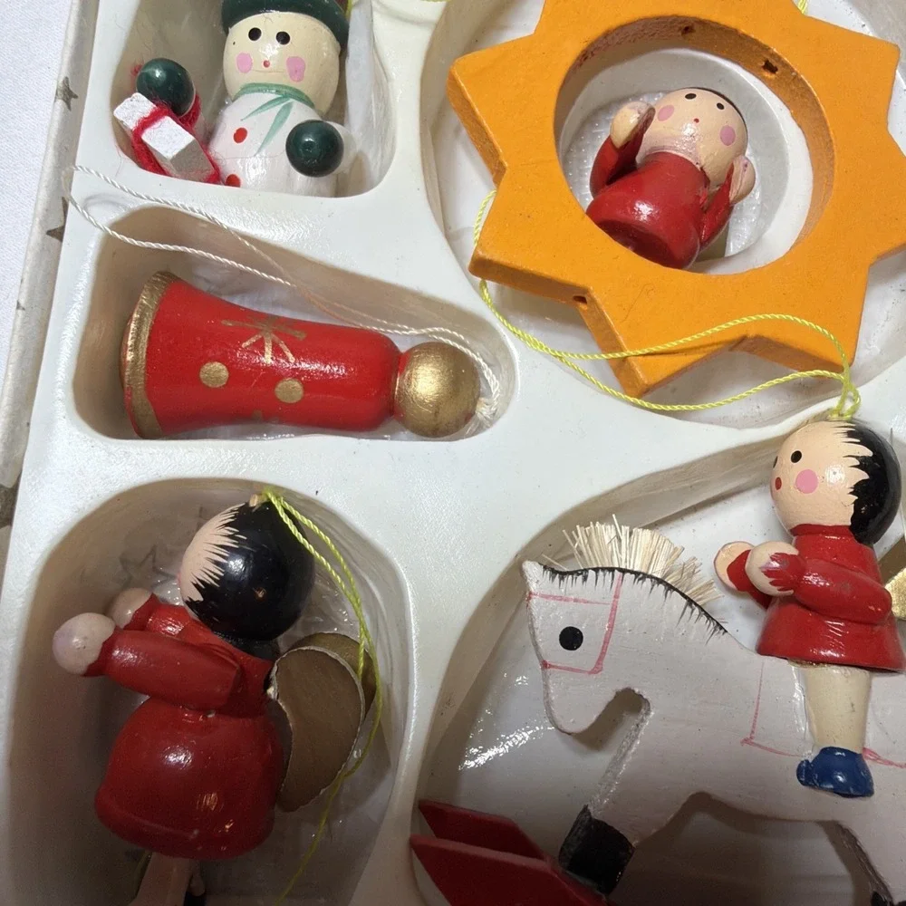 VINTAGE Lot of 7 Mini Painted Wooden Christmas Tree Ornaments SNOWMAN ANGEL